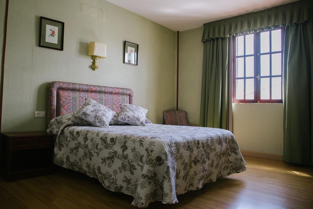 Hotel Sierra De Aracena Eksteriør billede
