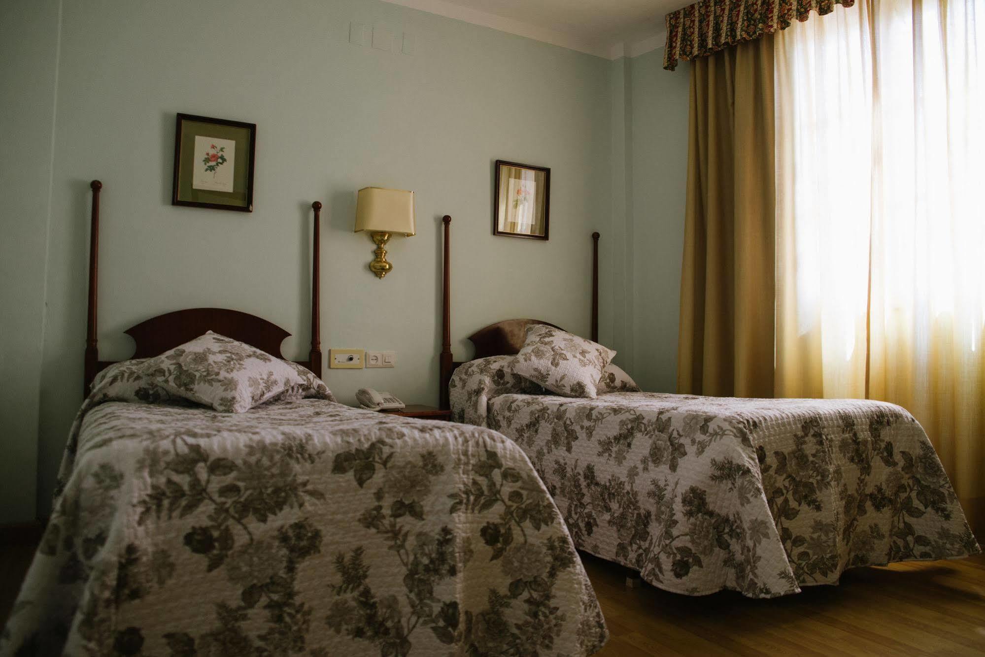 Hotel Sierra De Aracena Eksteriør billede